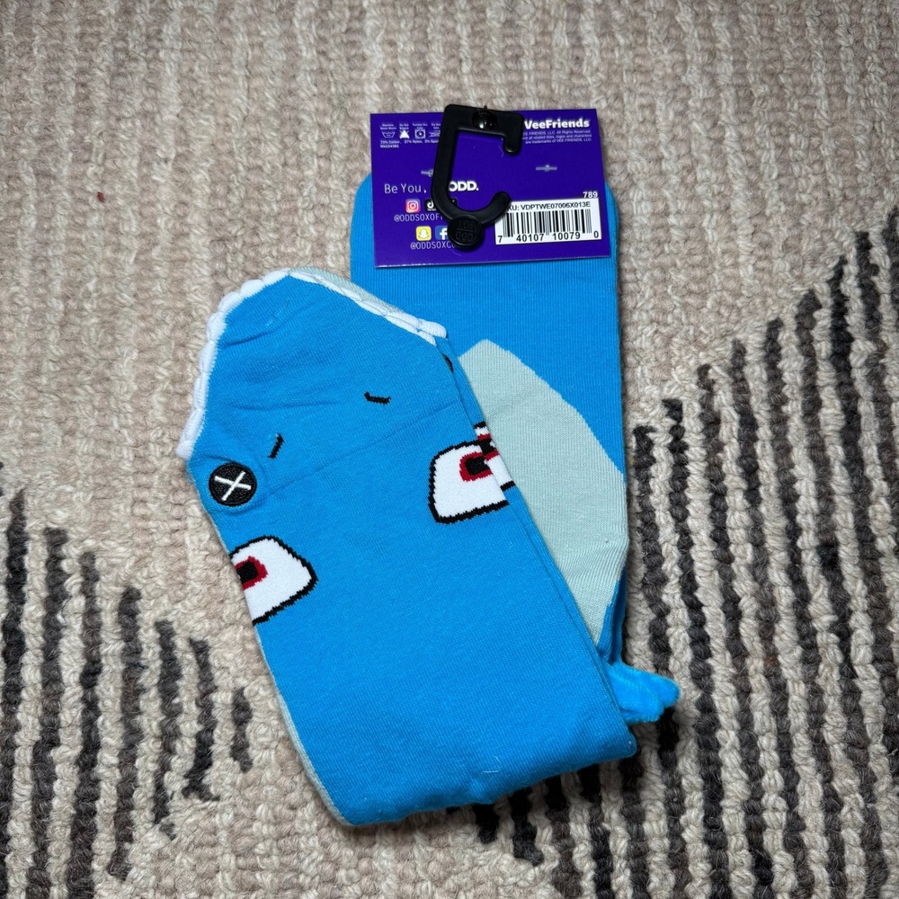 Odd Sox VeeFriends Shrewd Shark Crew Socks Blue Novelty 3D Fins Fits Sizes 8-12‎